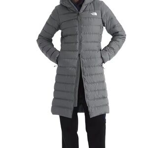 The North Face Women's Hooded Gray Puffer Coat